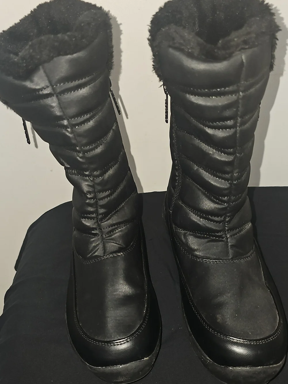 Totes Women's Black Insulated Winter Boots